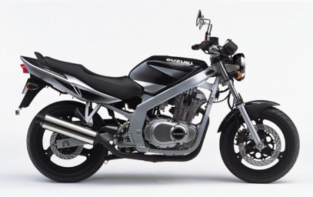 SUZUKI GS 500, 487 cc, 4 tiempos, 6 velocidades